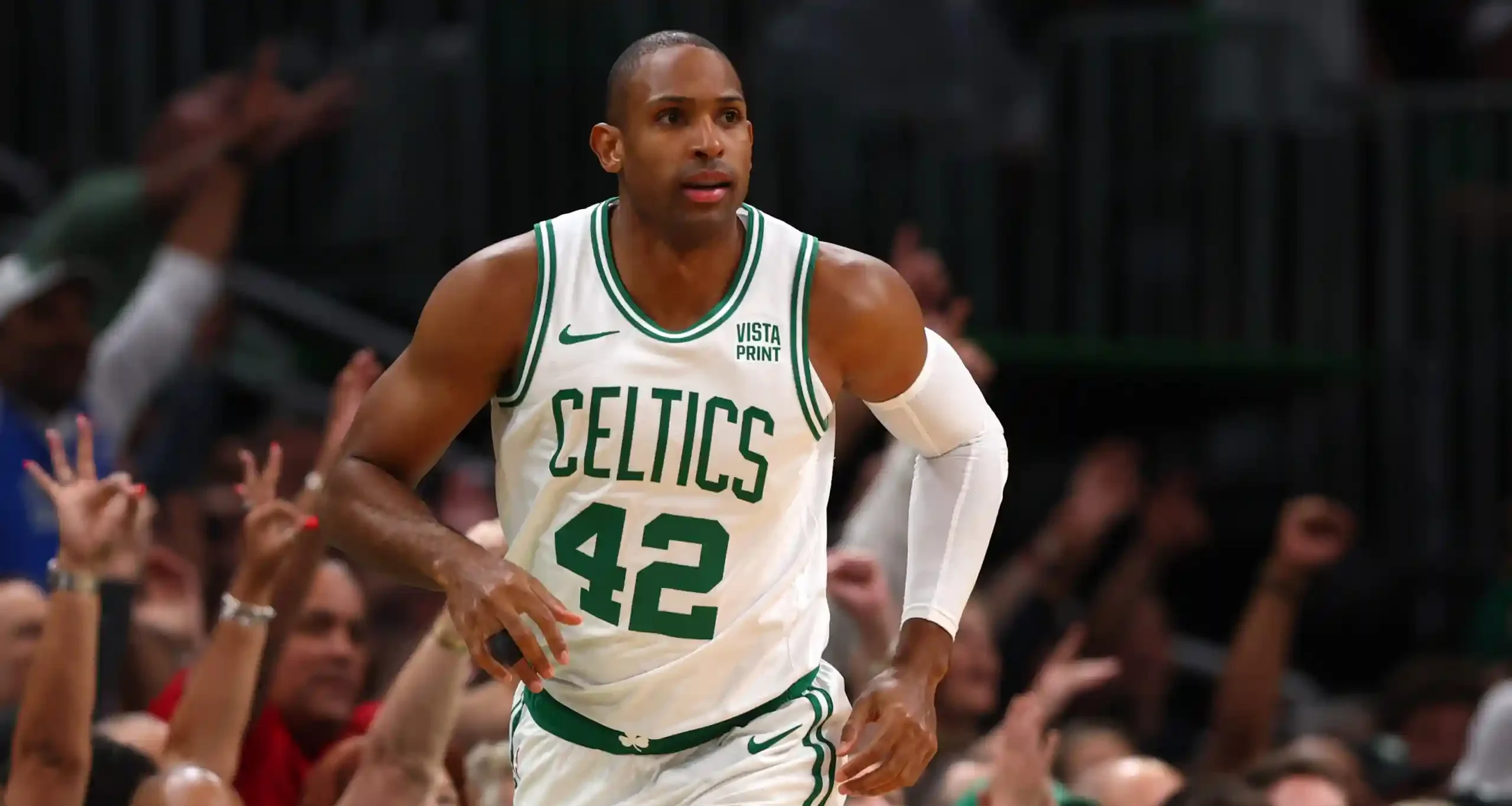Al Horford apuesta por Golden State y extiende su carrera en la NBA